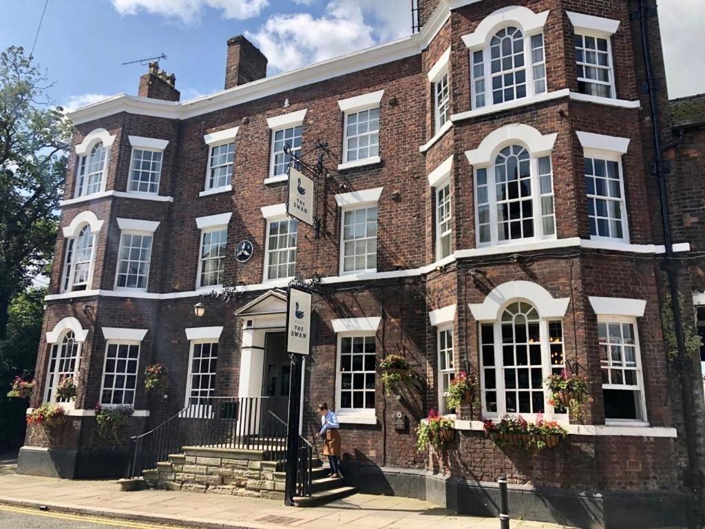 The Swan At Tarporley Hotel Exterior photo